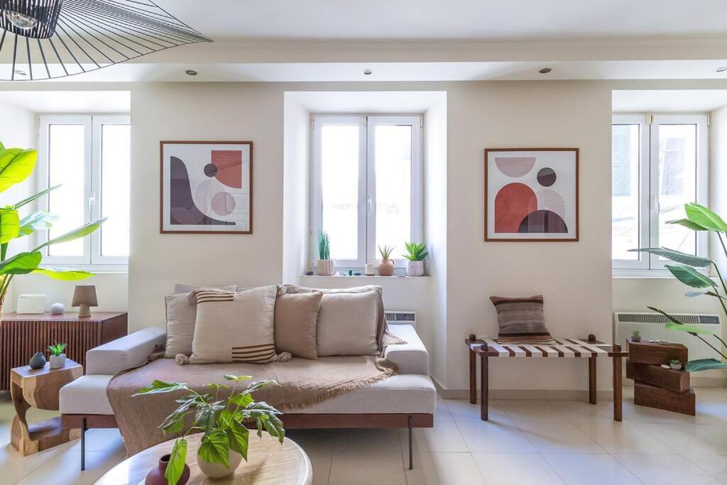 Zen Retreat In The Historic Center Of Corfu With A Huge Balcony דירה